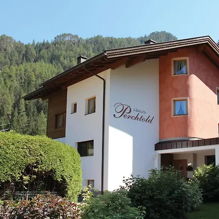 Haus Perchtold Apartment *